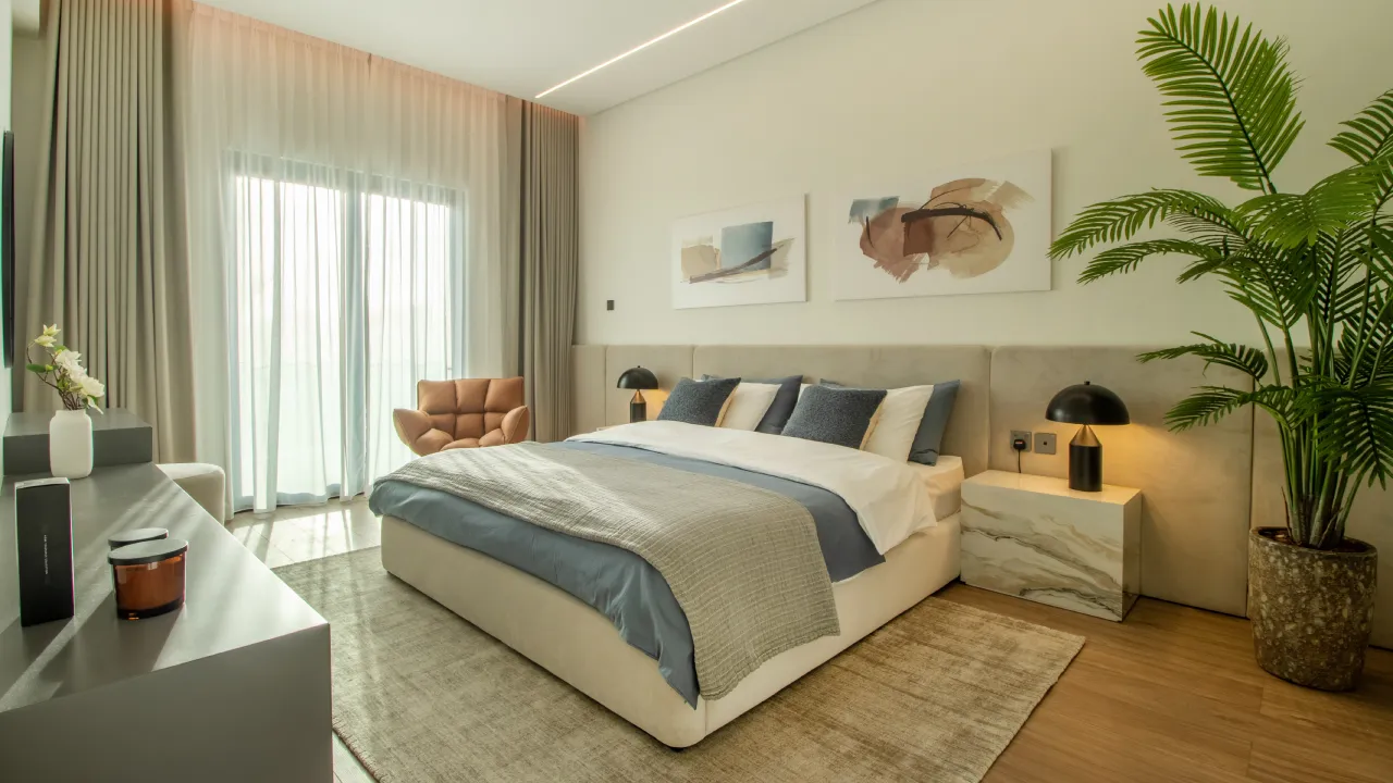 House renovation in Jumeirah Islands with warm bedroom design and wood flooring Warm bedroom interior design in Dubai and wood flooring