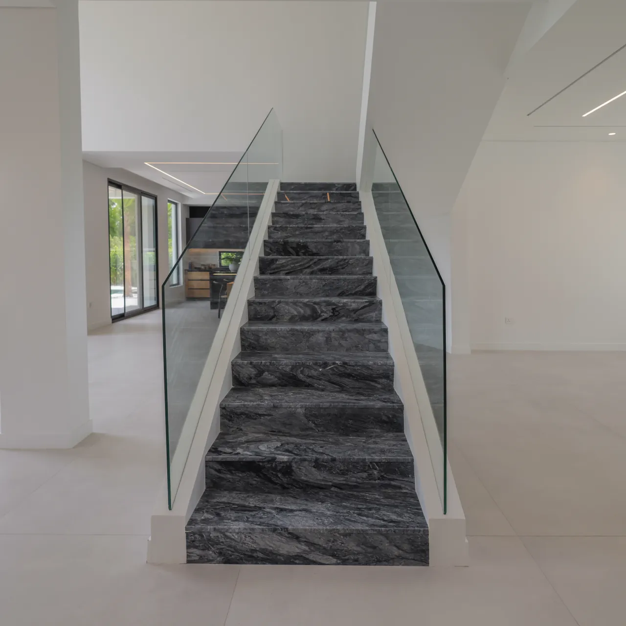 Modern luxury staircase renovation in Jumeirah Islands by Arta contracting company in Dubai